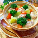 丸ごとブロッコリーと★皮ごと野菜の豆乳スープ